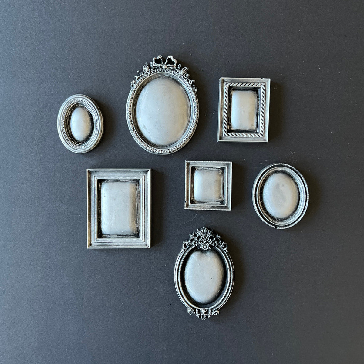 LaBlanche Small Frames silicone mould with assorted oval and rectangle frames