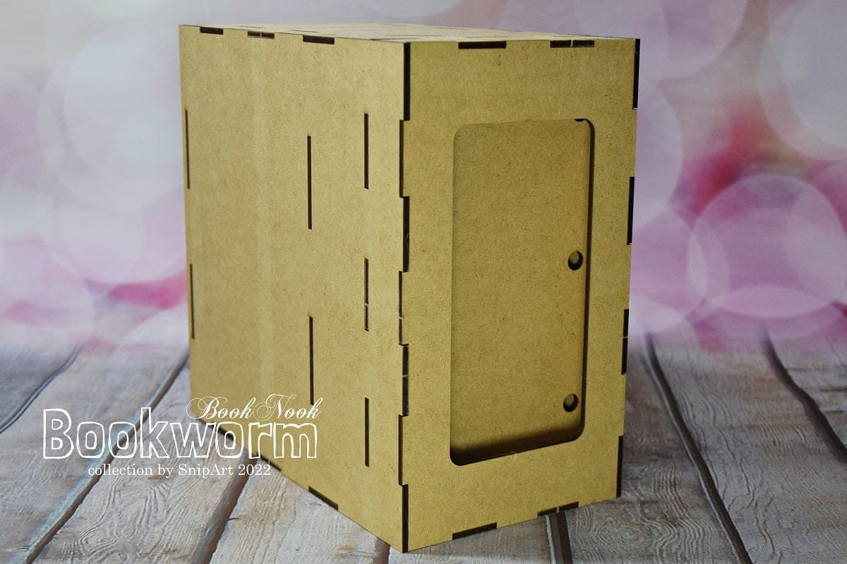 Bookworm BookNook – Library