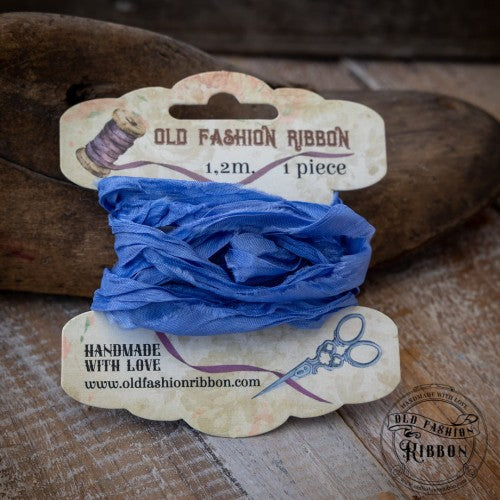 Old Fashion Ribbon Jeans