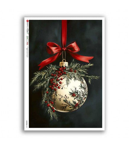Classical Holly Ornament
