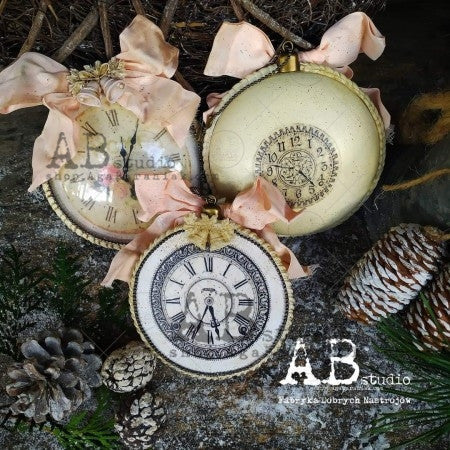 Timeless Clock Faces – Vintage Collection
