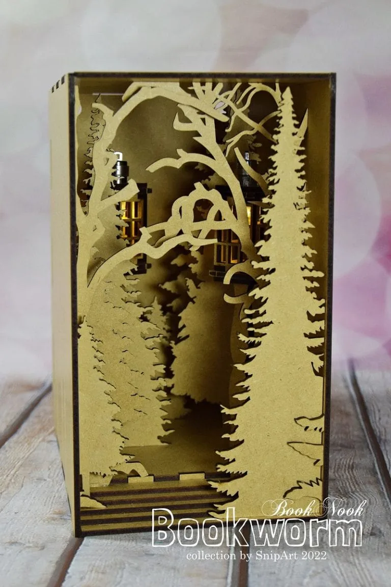 55103 Bookworm – BookNook – Winter Forest