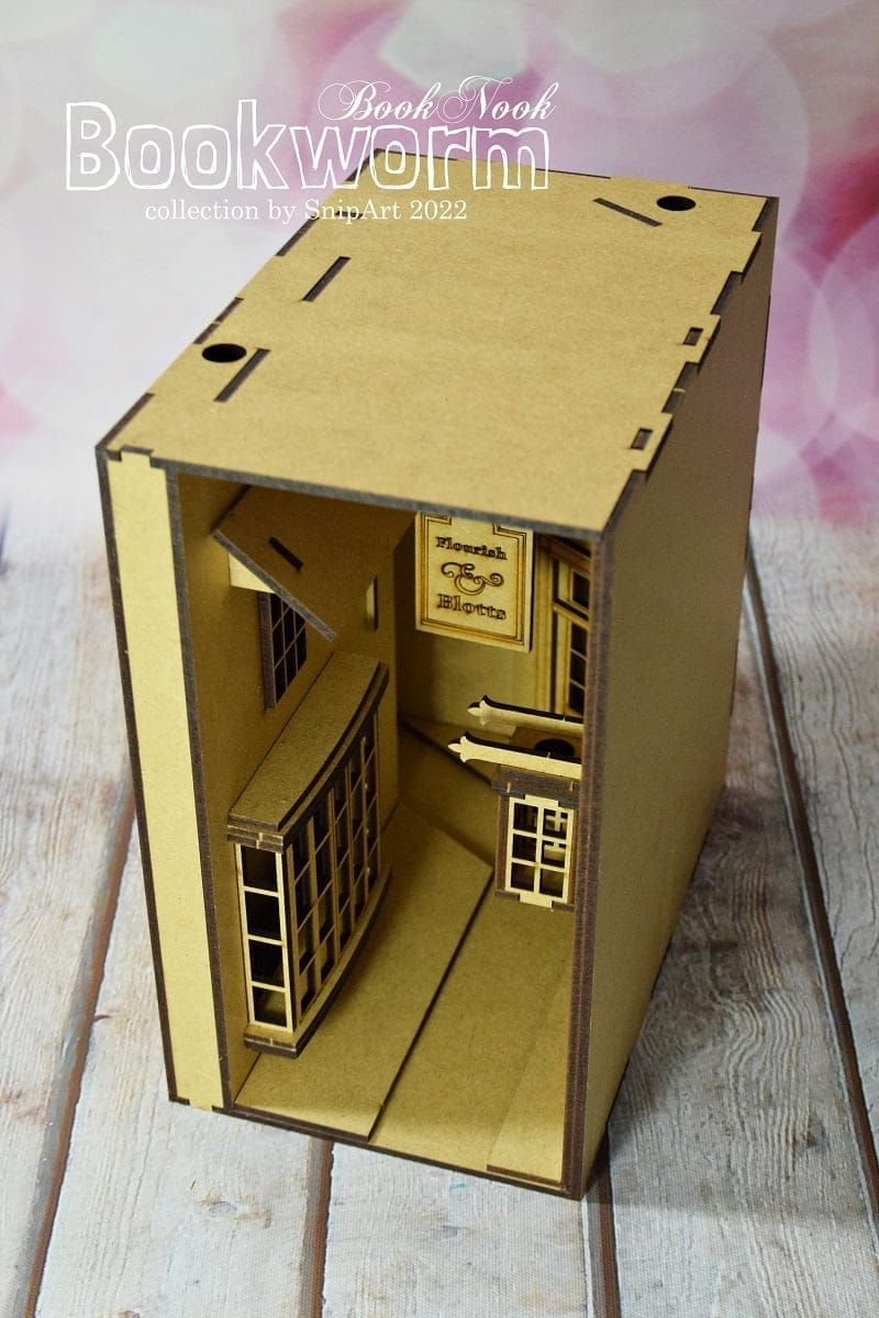 55101 Bookworm – BookNook – Street