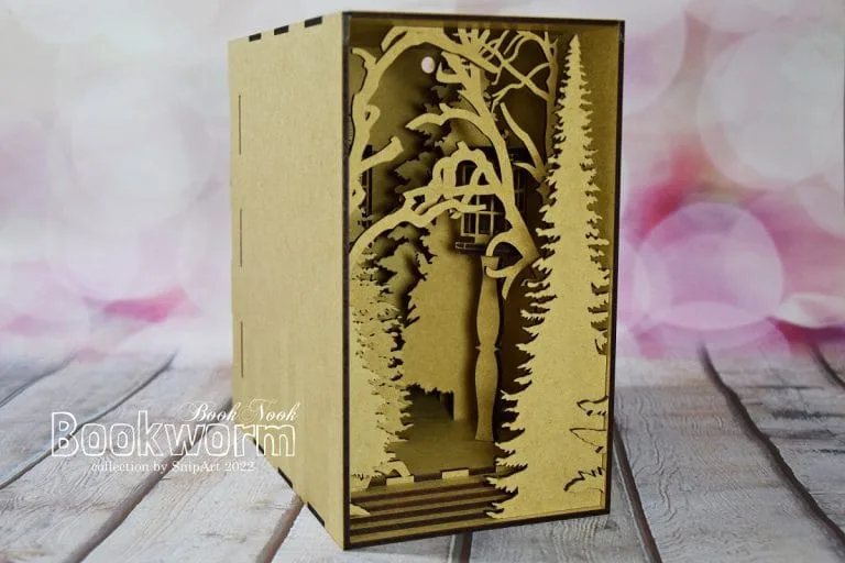 55103 Bookworm – BookNook – Winter Forest